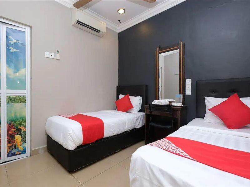 Oyo 1190 Nice Stay Hotel Raub Esterno foto
