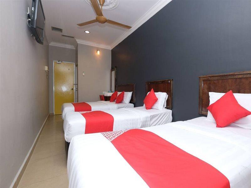 Oyo 1190 Nice Stay Hotel Raub Esterno foto