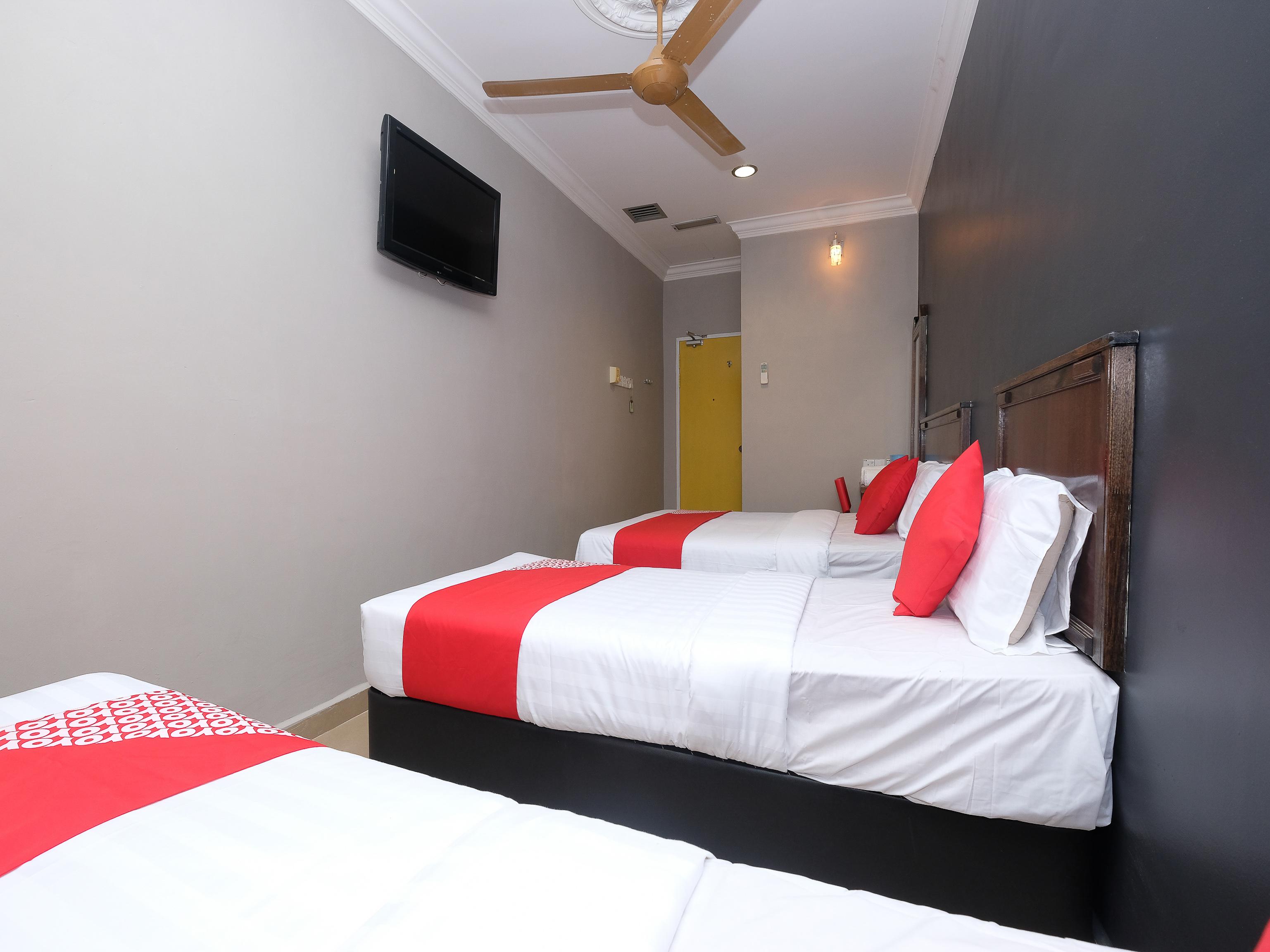 Oyo 1190 Nice Stay Hotel Raub Esterno foto