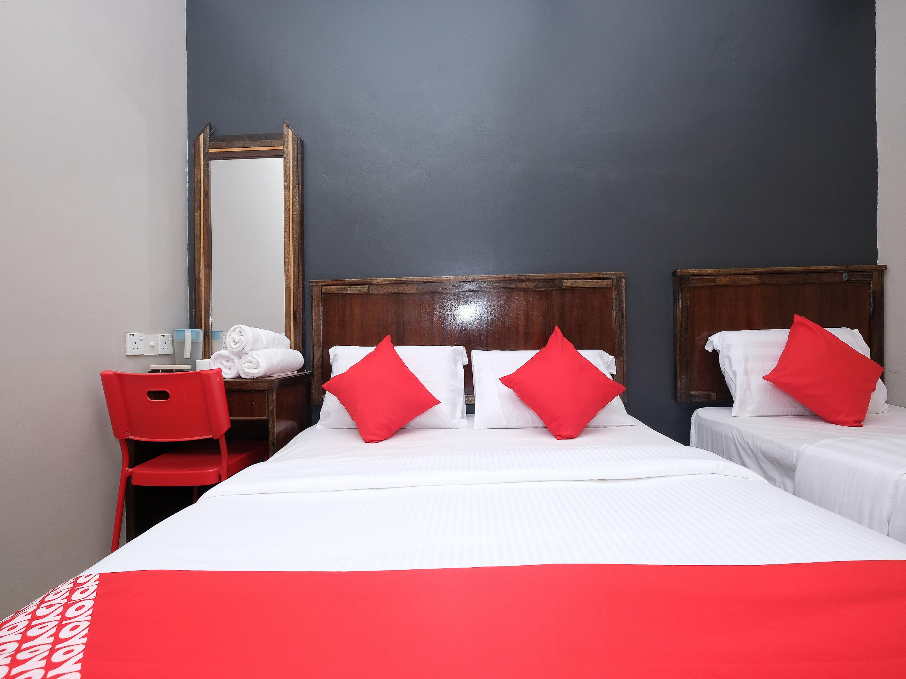 Oyo 1190 Nice Stay Hotel Raub Esterno foto