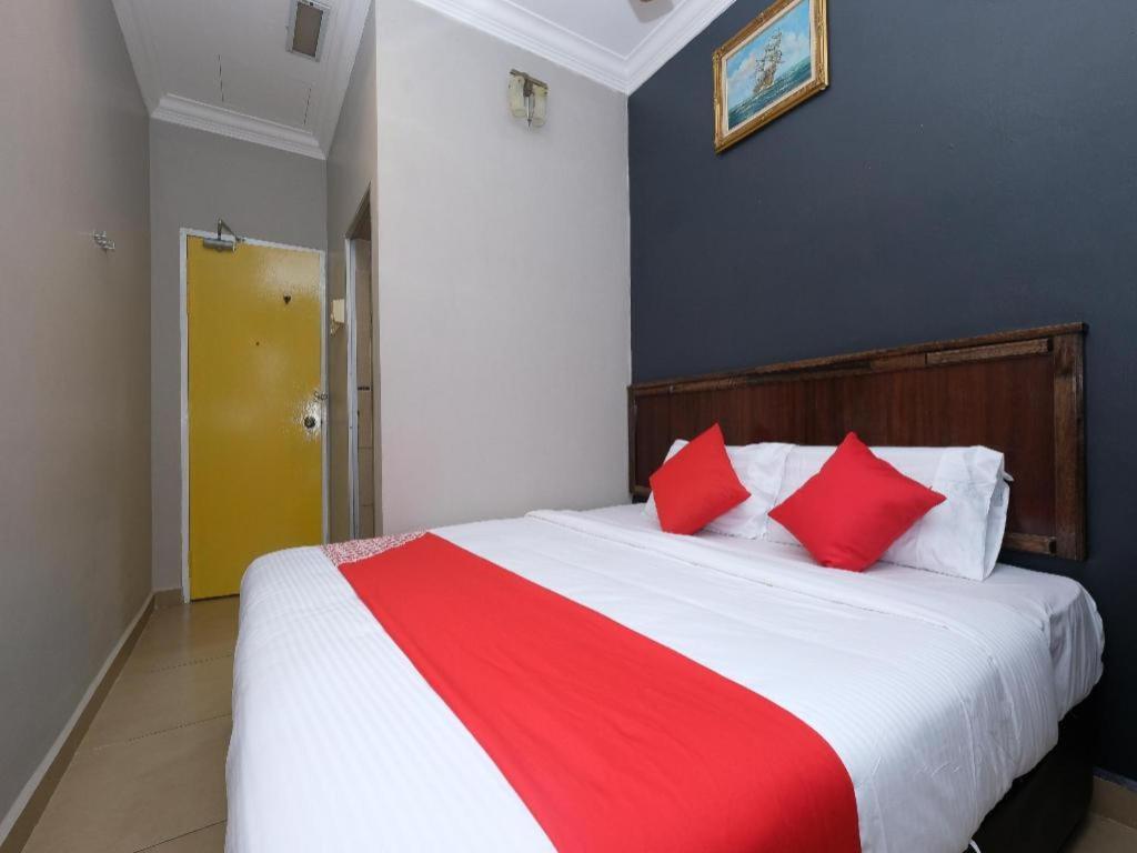 Oyo 1190 Nice Stay Hotel Raub Esterno foto