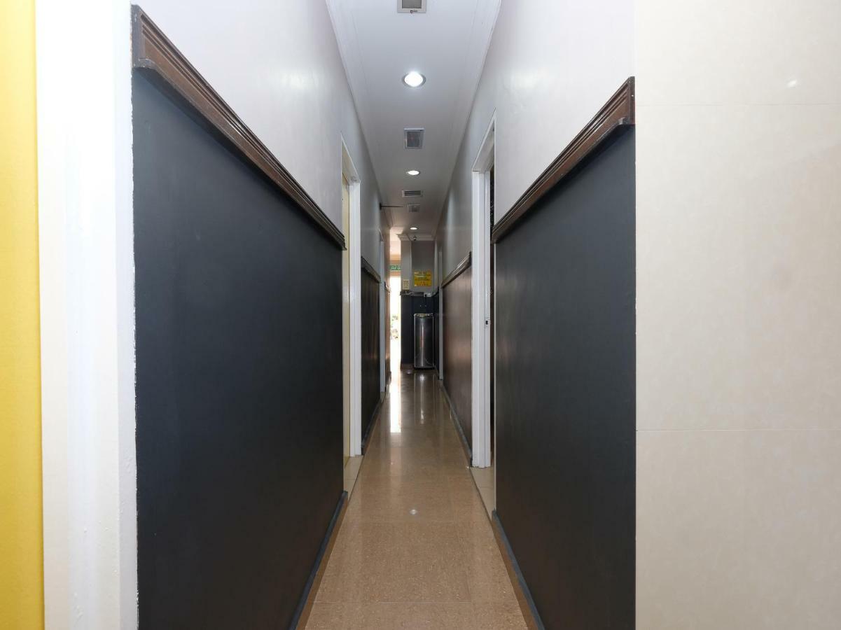 Oyo 1190 Nice Stay Hotel Raub Esterno foto