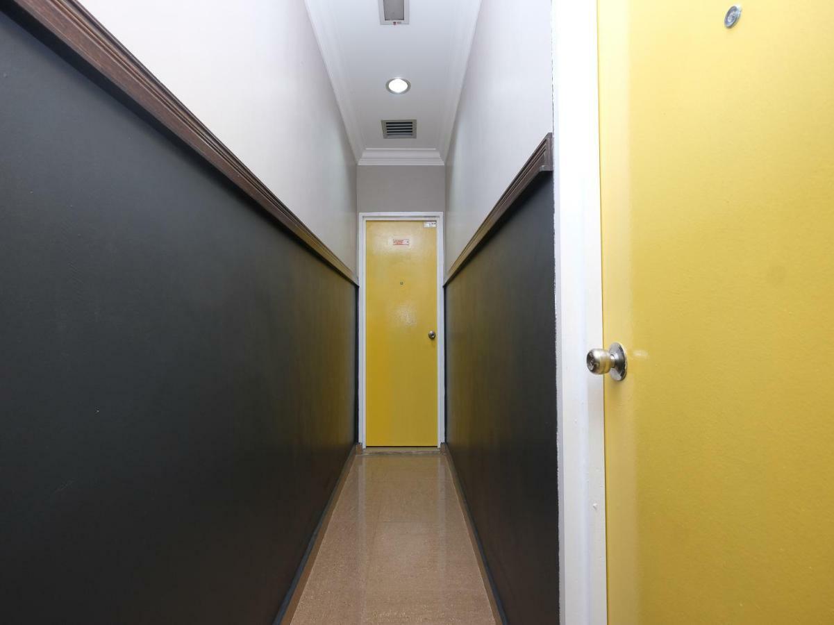 Oyo 1190 Nice Stay Hotel Raub Esterno foto
