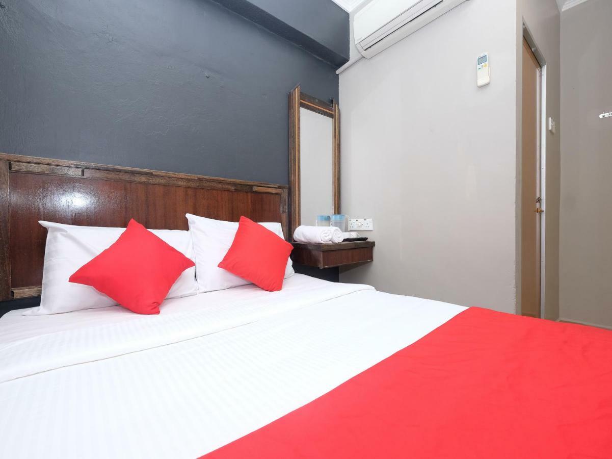 Oyo 1190 Nice Stay Hotel Raub Esterno foto